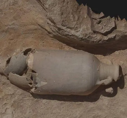الاثار المكتشفة 