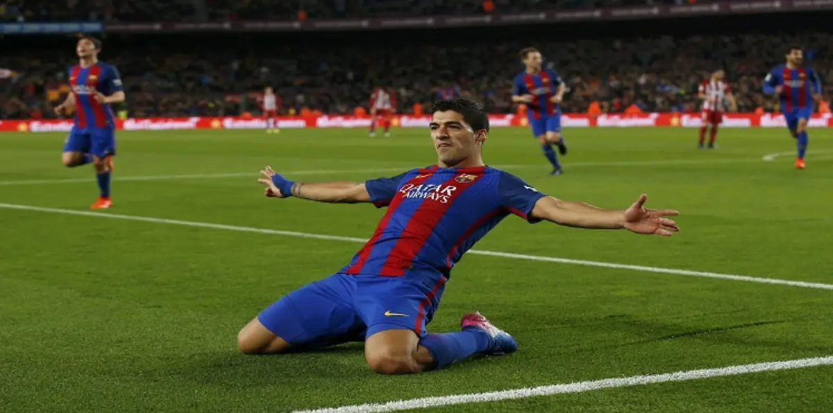 برشلونة يطعن على إيقاف سواريز
