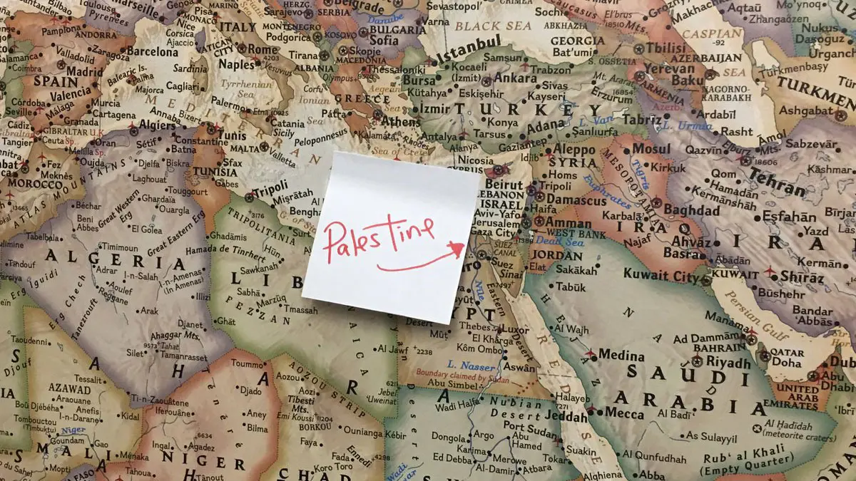 مصر تنفي وضع اسم إسرائيل بدلًا من فلسطين على خريطة تعليمية
