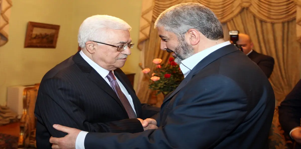 أنباء عن وساطة دولية بين حماس والرئيس الفلسطيني
