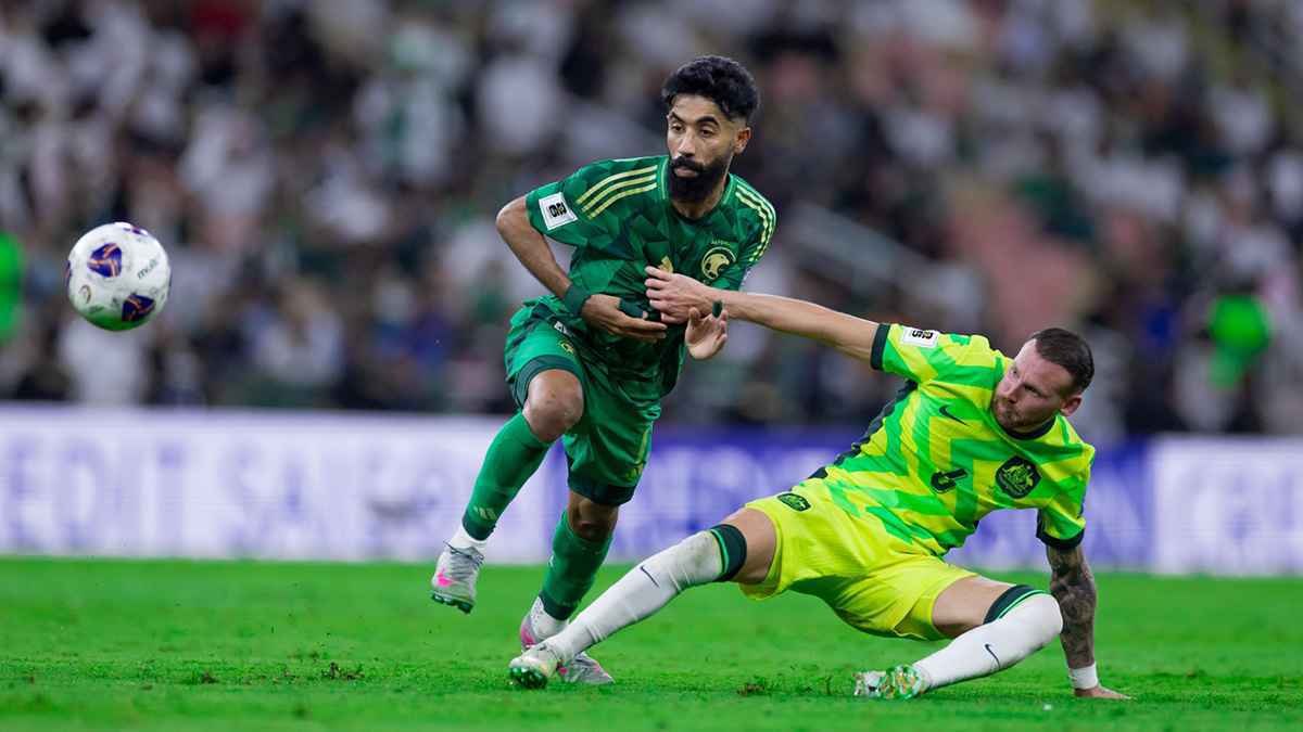 أستراليا تعبر السعودية وترسل "الأخضر" إلى الملحق الآسيوي 