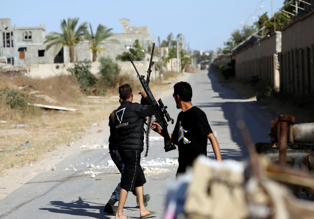 بعد الاشتباكات.. اتفاق على خطة أمنية يعيد الهدوء إلى الزاوية الليبية