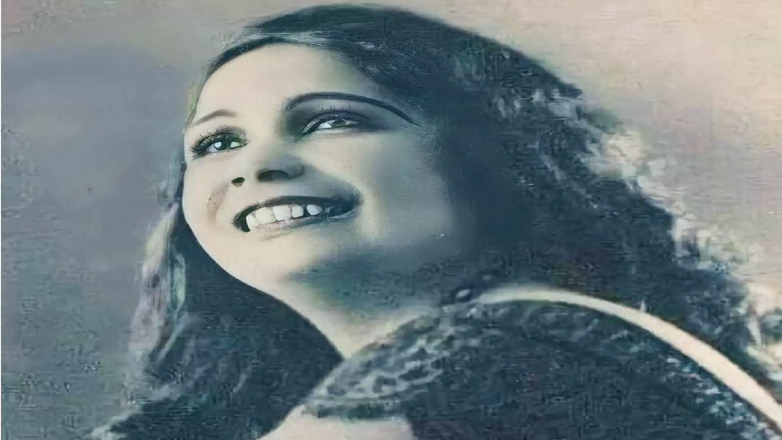 في ذكرى رحيلها.. علوية جميل "أيقونة الشر" في السينما المصرية
