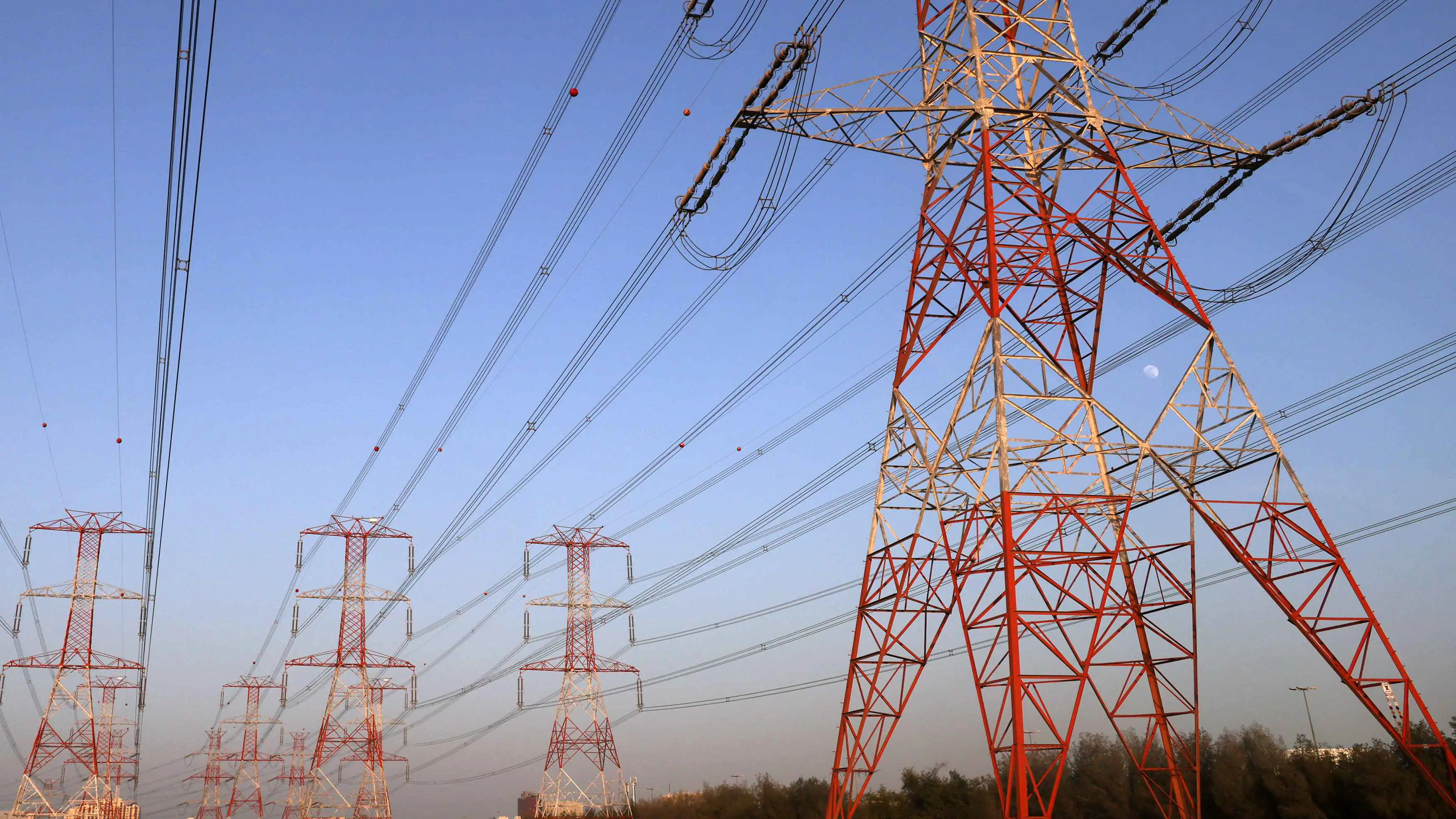 الكويت تسجل رقماً "قياسياً" في أحمال الكهرباء