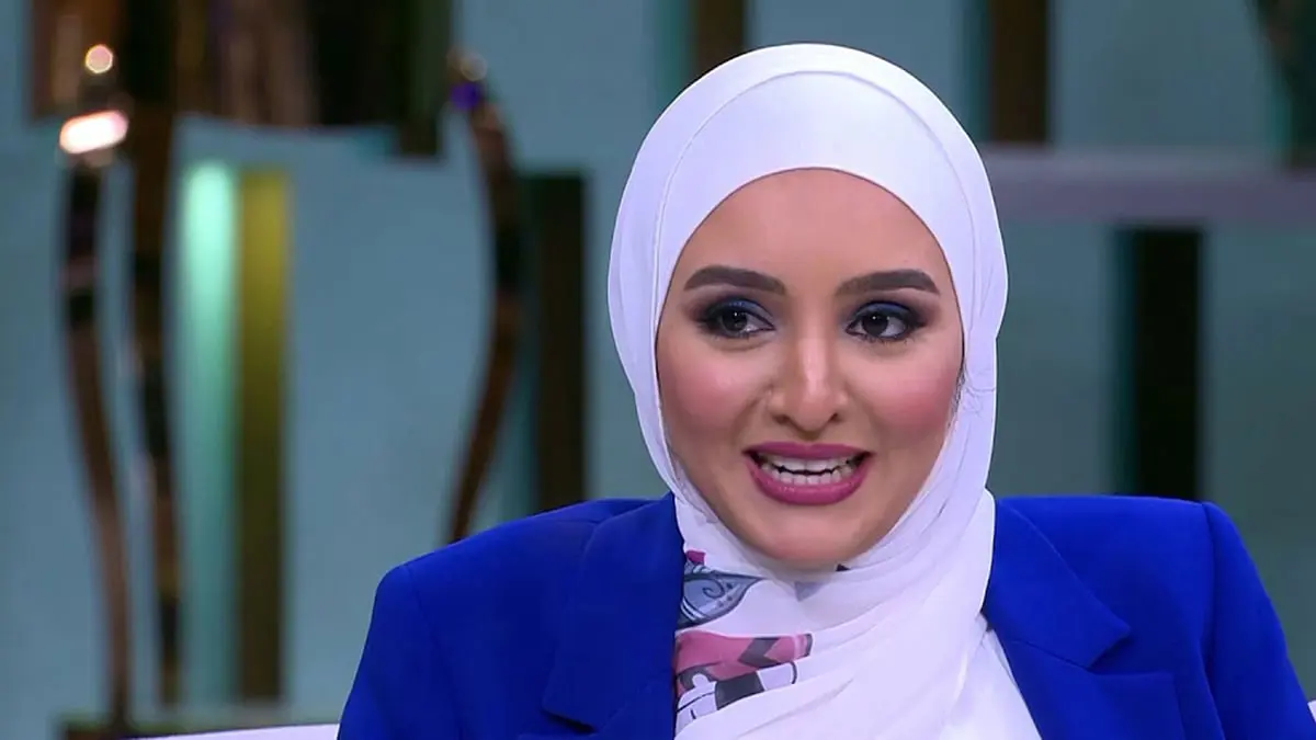 بسبب "واحد تاني".. هلا رشدي تطالب بقانون ضد الإيحاءات الجنسية بالسينما