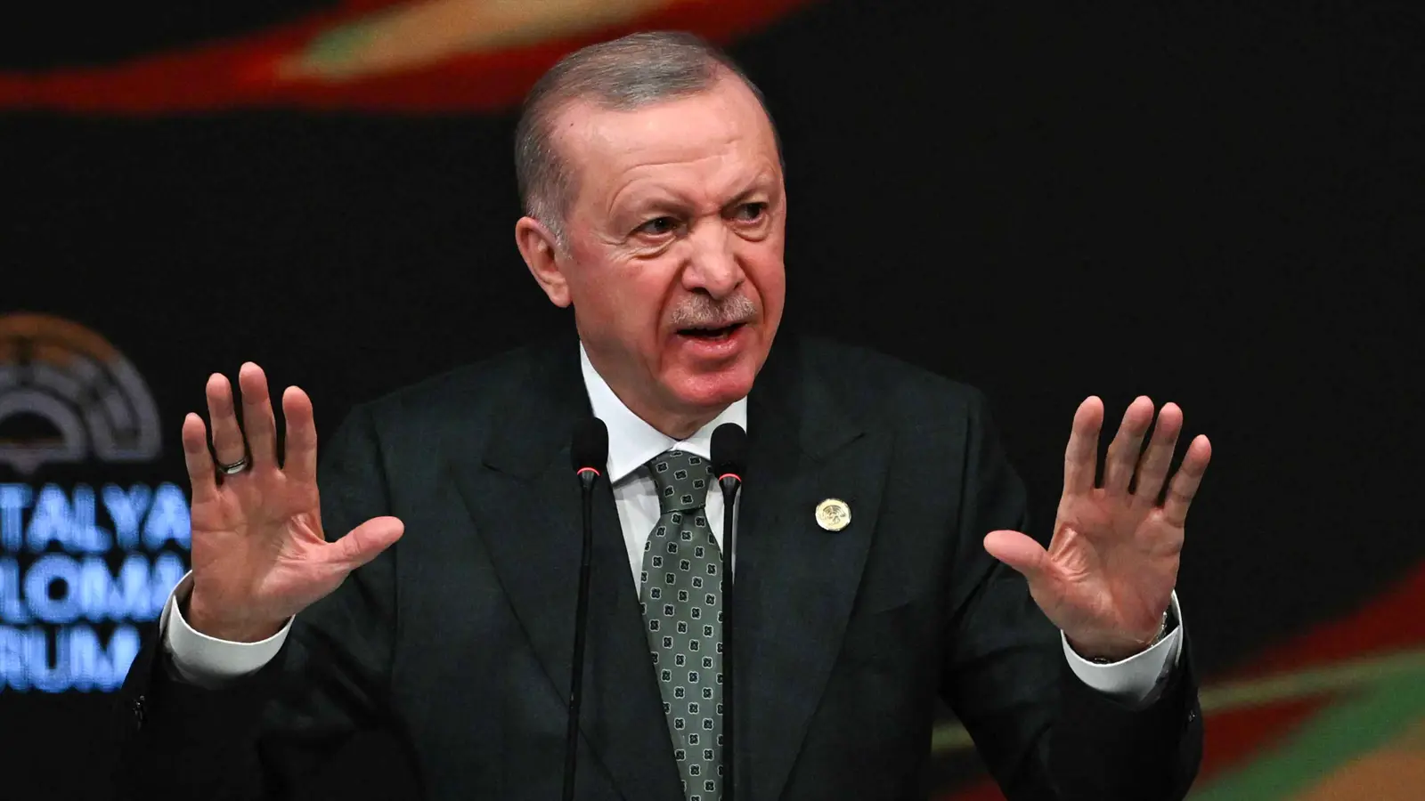 أردوغان: لإيران الحق في الدفاع عن النفس ضد الهجمات الإسرائيلية