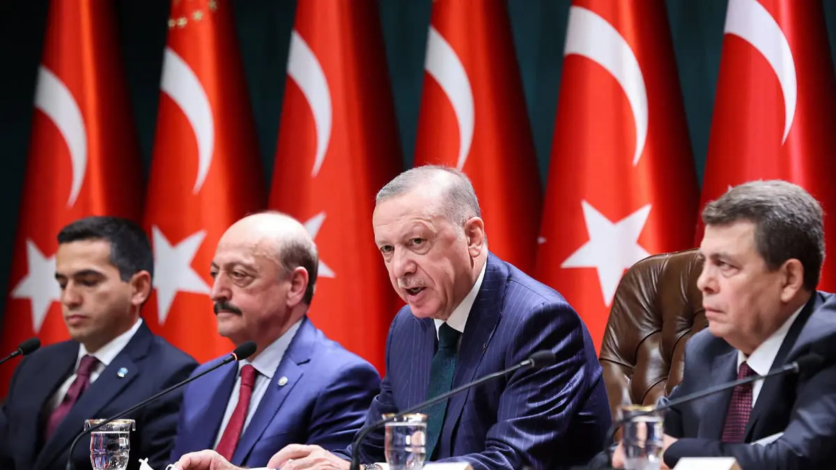 أردوغان يتعهد بخفض نسبة التضخم إلى 4%