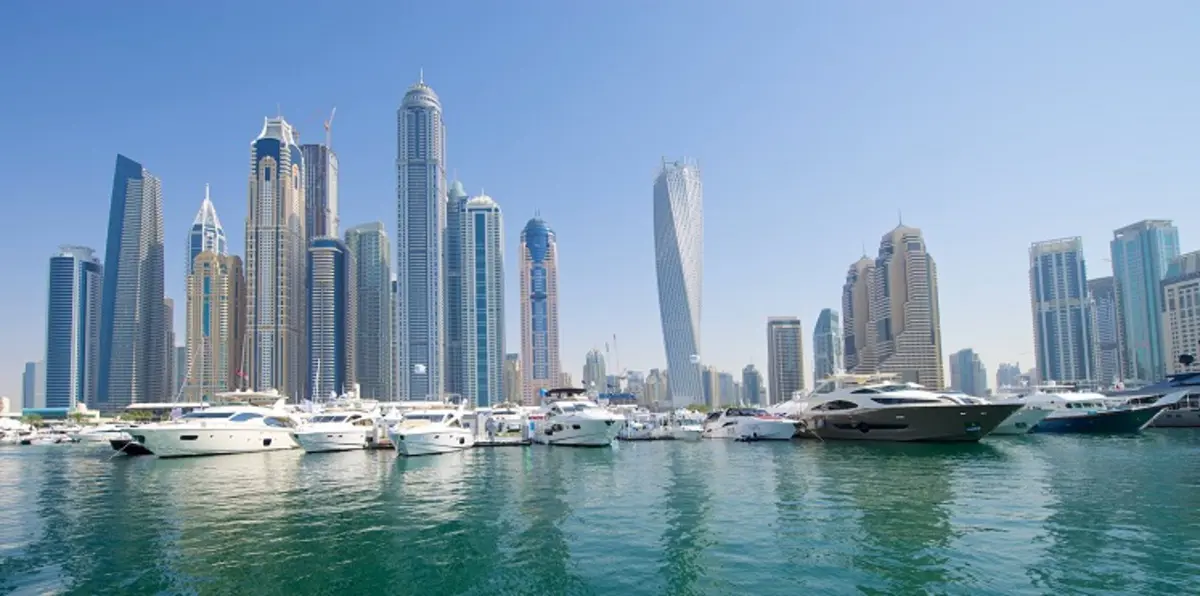 إيران تنفي صحة تقارير بشأن طرد عمالتها من الإمارات
