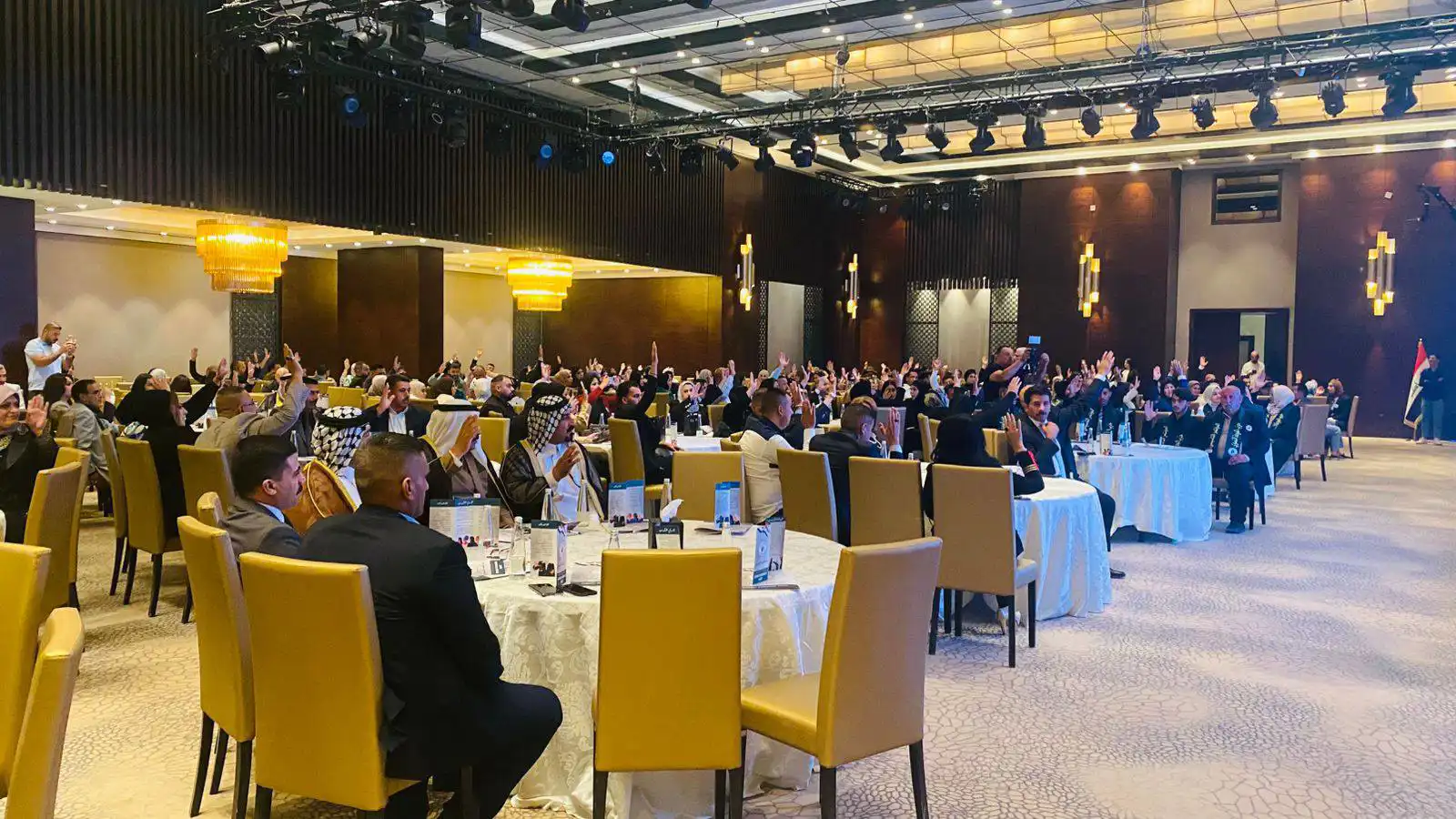 أثناء مؤتمر حزب المودة النسوي