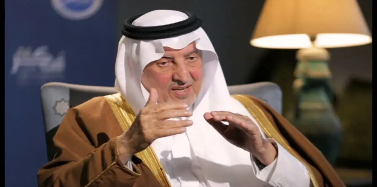 بالفيديو.. كيف استفزت صحفية خالد الفيصل أمير منطقة مكة المكرمة؟