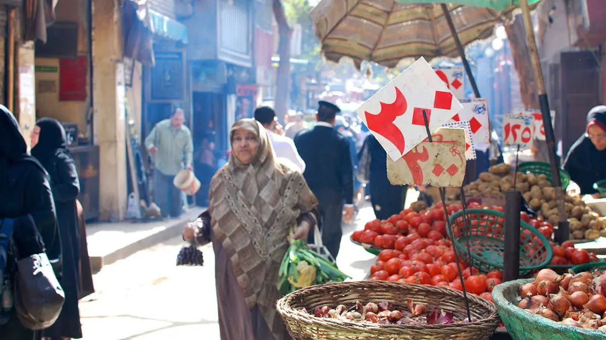 بالفيديو.. مصري مسجل في 144 بطاقة تموينية ويحصل على الدعم بطريقة غير شرعية