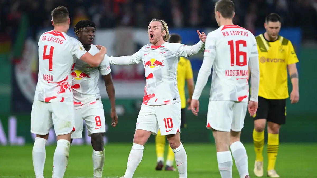 لايبزيغ يُطيح ببروسيا دورتموند ويتأهل إلى نصف نهائي كأس ألمانيا