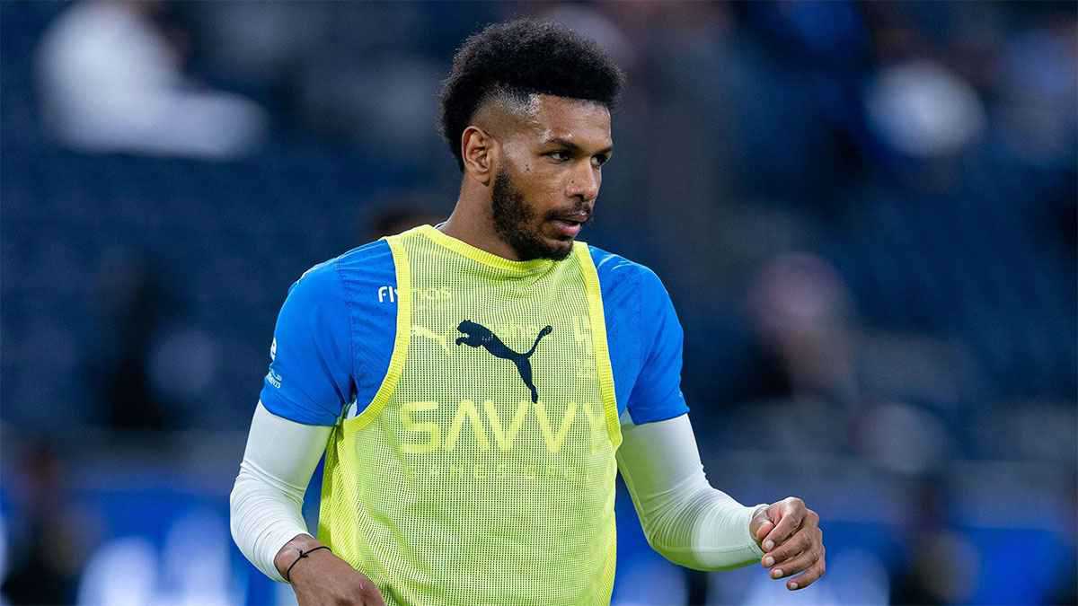 إرم سبورت | منته ومقلب.. تعليق ناري حول انضمام علي البليهي إلى الاتحاد  السعودي