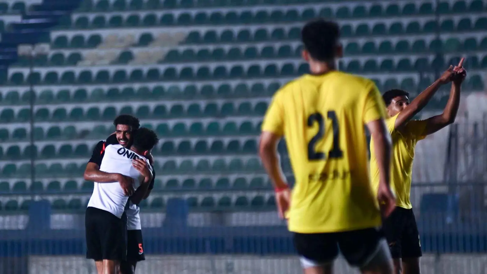 "صاروخ" من حسام عبد المجيد.. أول أهداف الزمالك مع يانيك فيريرا (فيديو)