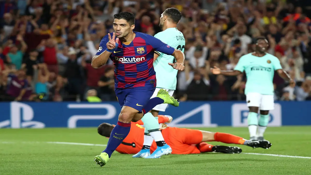 سواريز ينقذ برشلونة أمام إنتر ميلان ويخطف فوزًا قاتلًا بدوري أبطال أوروبا (فيديو)
