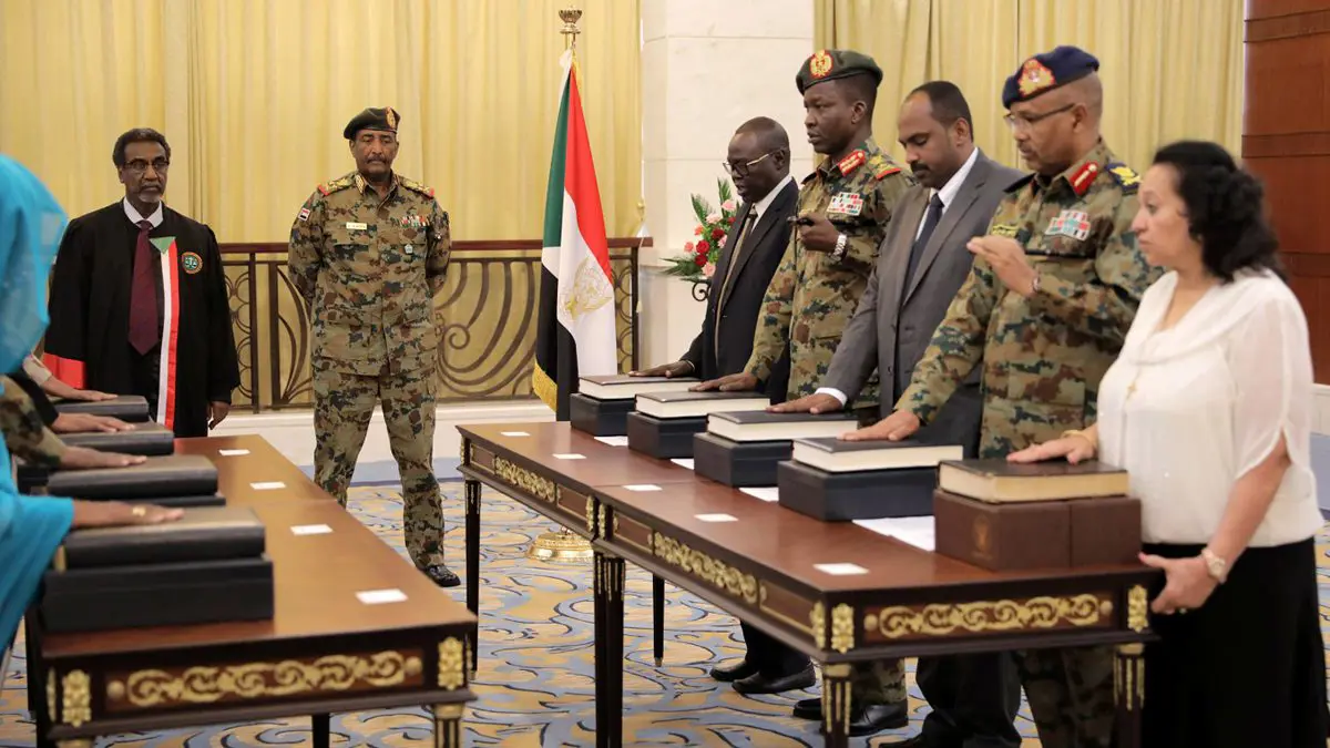 السودان... مطبات في بداية الفترة الانتقالية