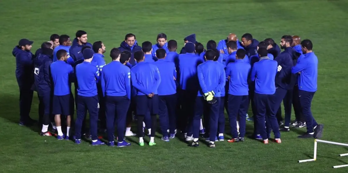 الهلال السعودي ينهي عقود القرني وكعبي وغازي