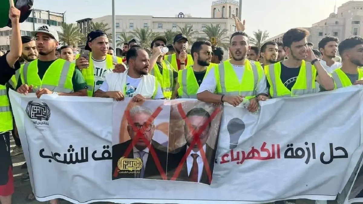 اقتحام مقر البرلمان الليبي وسط مظاهرات تطالب برحيل الأجسام السياسية