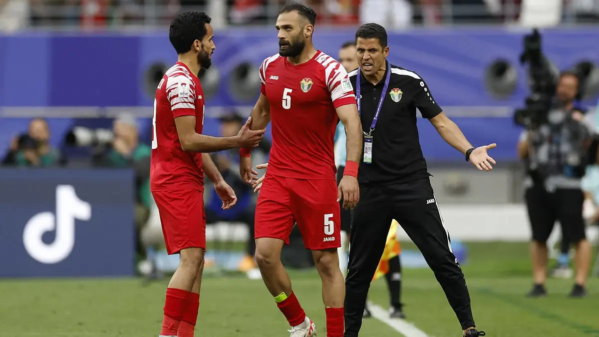 الأردن مع حسين عموتة.. كيف تحول الفريق 180 درجة في كأس آسيا؟