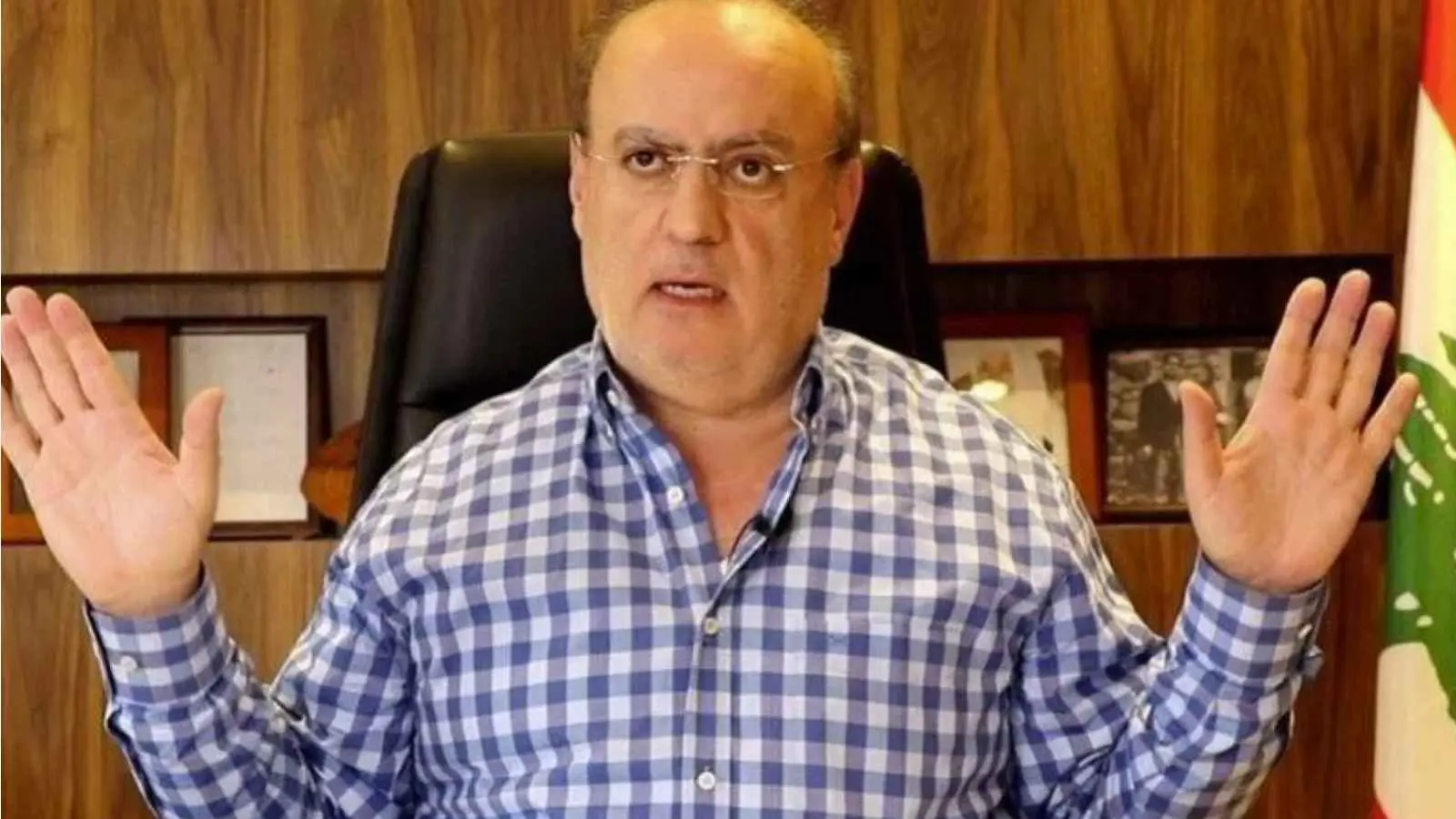 وزير لبناني سابق يعلن عن "تشكيل مسلح" للدفاع عن دروز السويداء