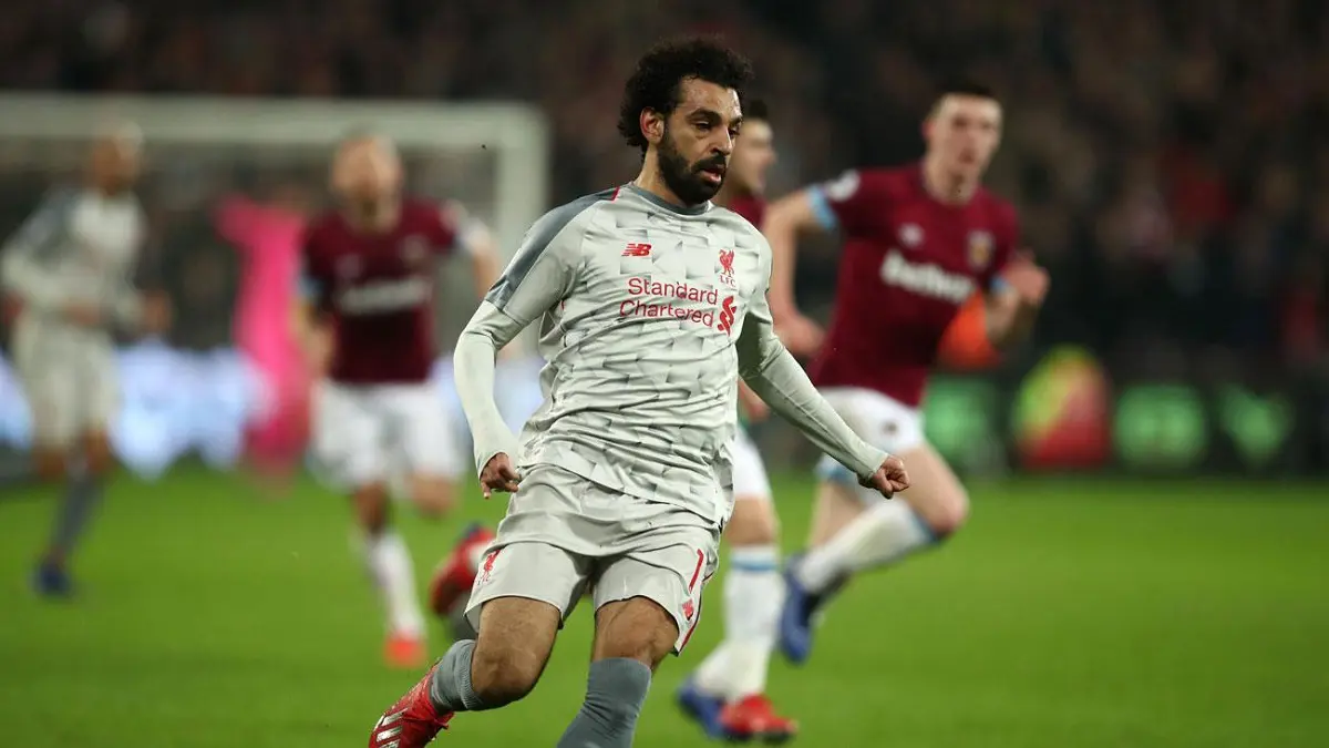 وست هام يعلن تسليم دليل الهجوم العنصري ضد محمد صلاح إلى الشرطة البريطانية