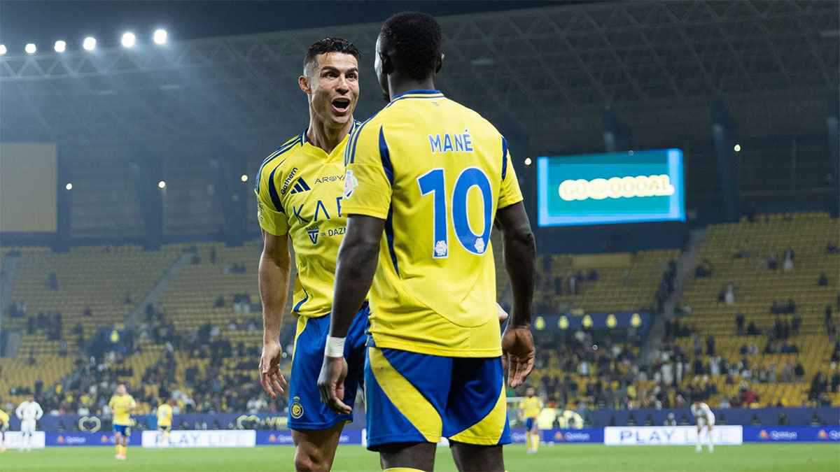 النصر السعودي يبرئ محمد صلاح.. قصة أكبر لعنة تطارد ساديو ماني 