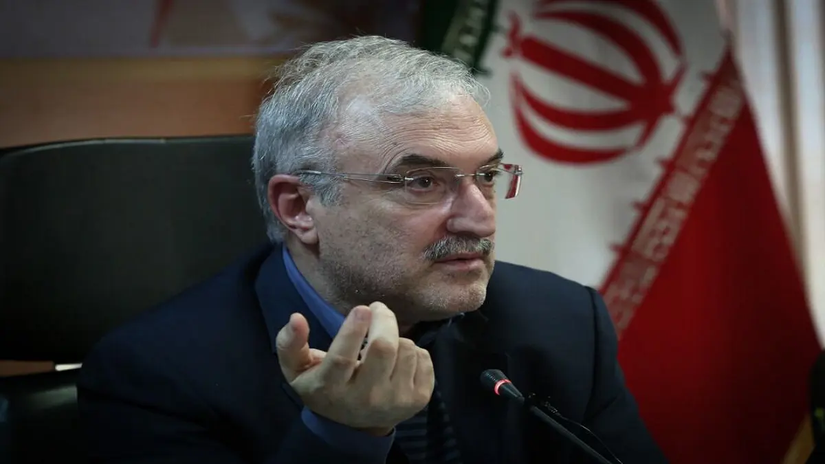 وزير الصحة الإيراني يشكو من تأخر صرف مبالغ ضخمة لدعم وزارته في مكافحة كورونا