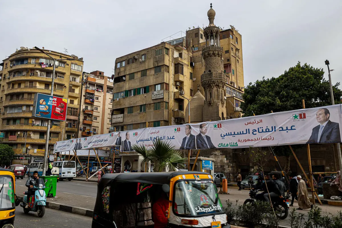 المصريون يتوجهون إلى صناديق الاقتراع في الانتخابات الرئاسية