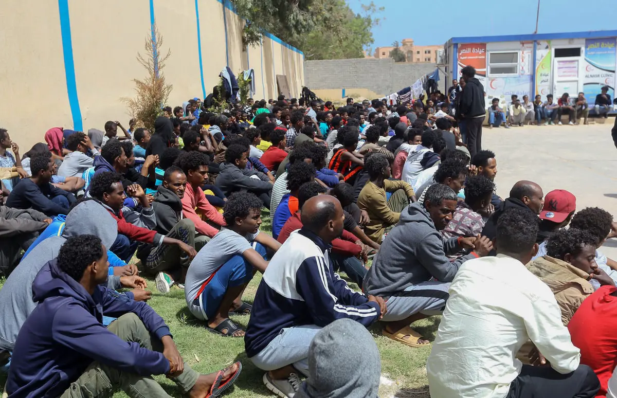 معضلة المهاجرين غير النظاميين تنتقل من تونس إلى جنوبي ليبيا