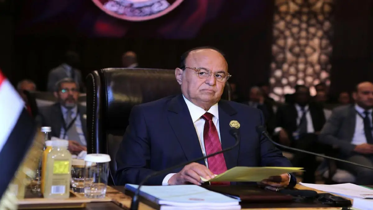 هادي يؤكد مجددا أهمية اتفاق الرياض وهزيمة المشروع الإيراني في اليمن (صورة)