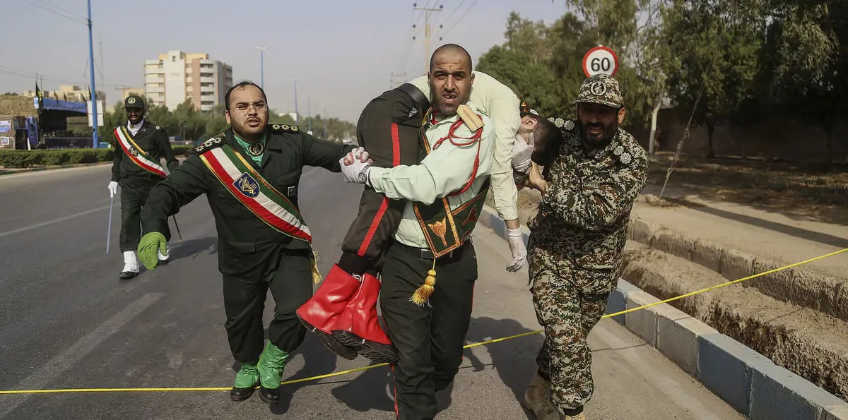 إيران تعتقل أحد أفراد الجيش بسبب هجوم الأهواز (صور)