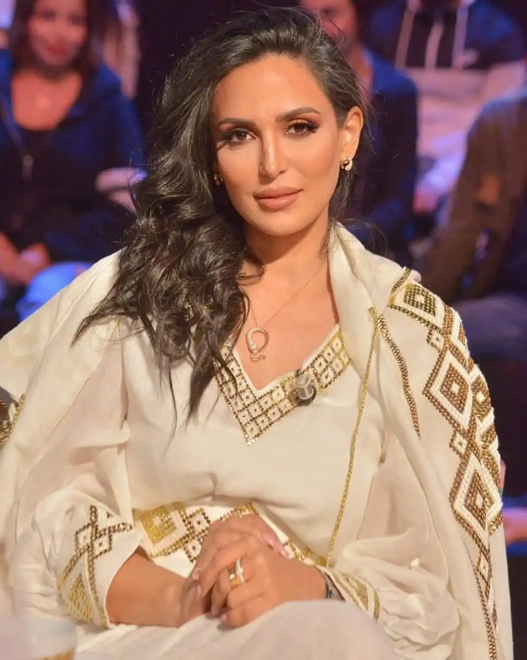 حنان العش