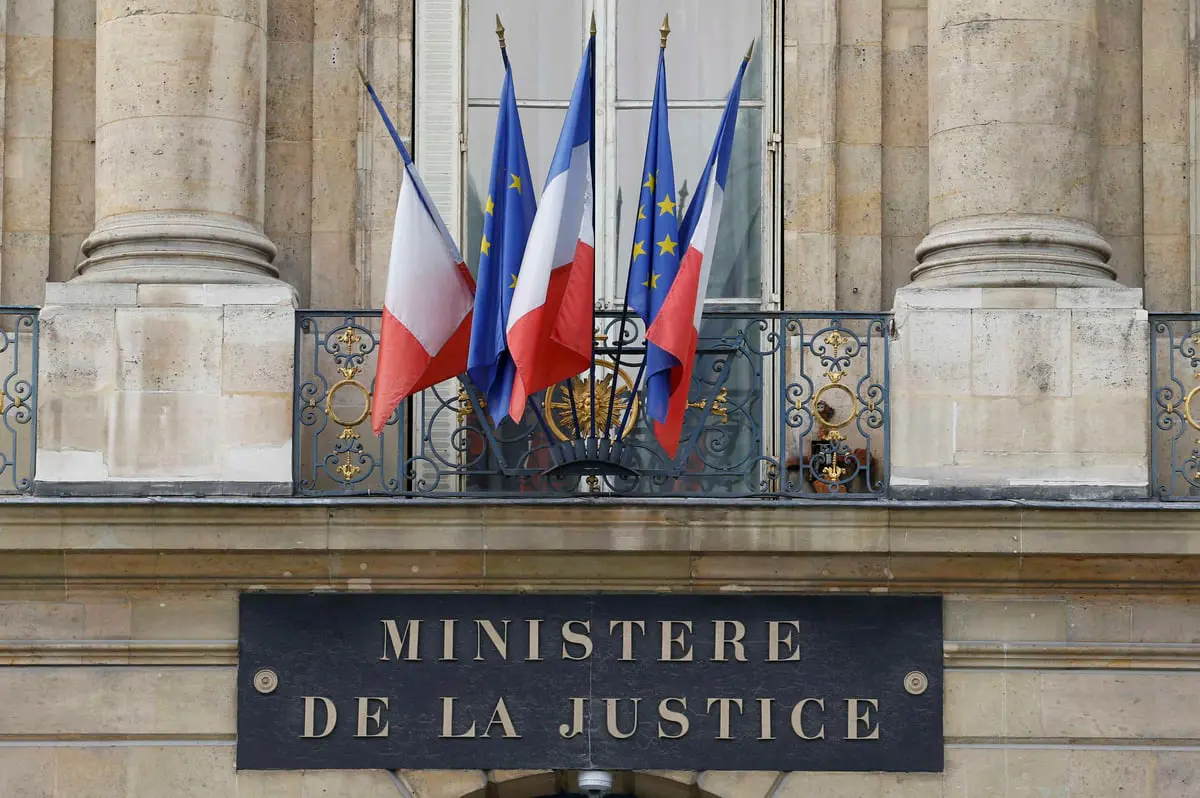 إدانة فرنسا بسبب سوء مخيمات استقبال "الحركيين" الجزائريين