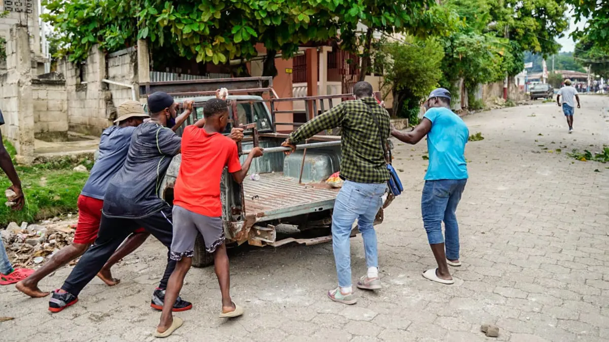 هايتي.. أعمال عنف ونهب طالت مساعدات من الأمم المتحدة