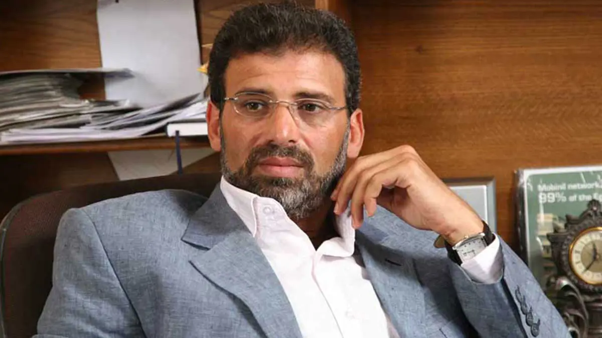 خالد يوسف يكذب خبر هروبه إلى فرنسا