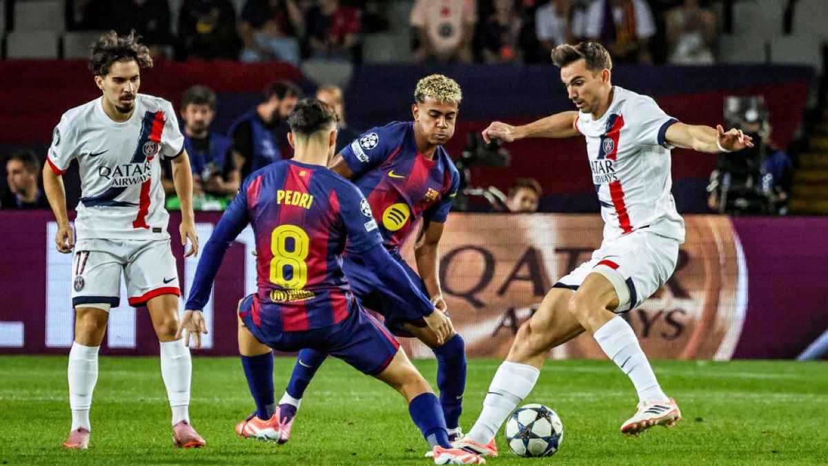 مدرب منتخب إسبانيا يصدم نجم دوري أبطال أوروبا 