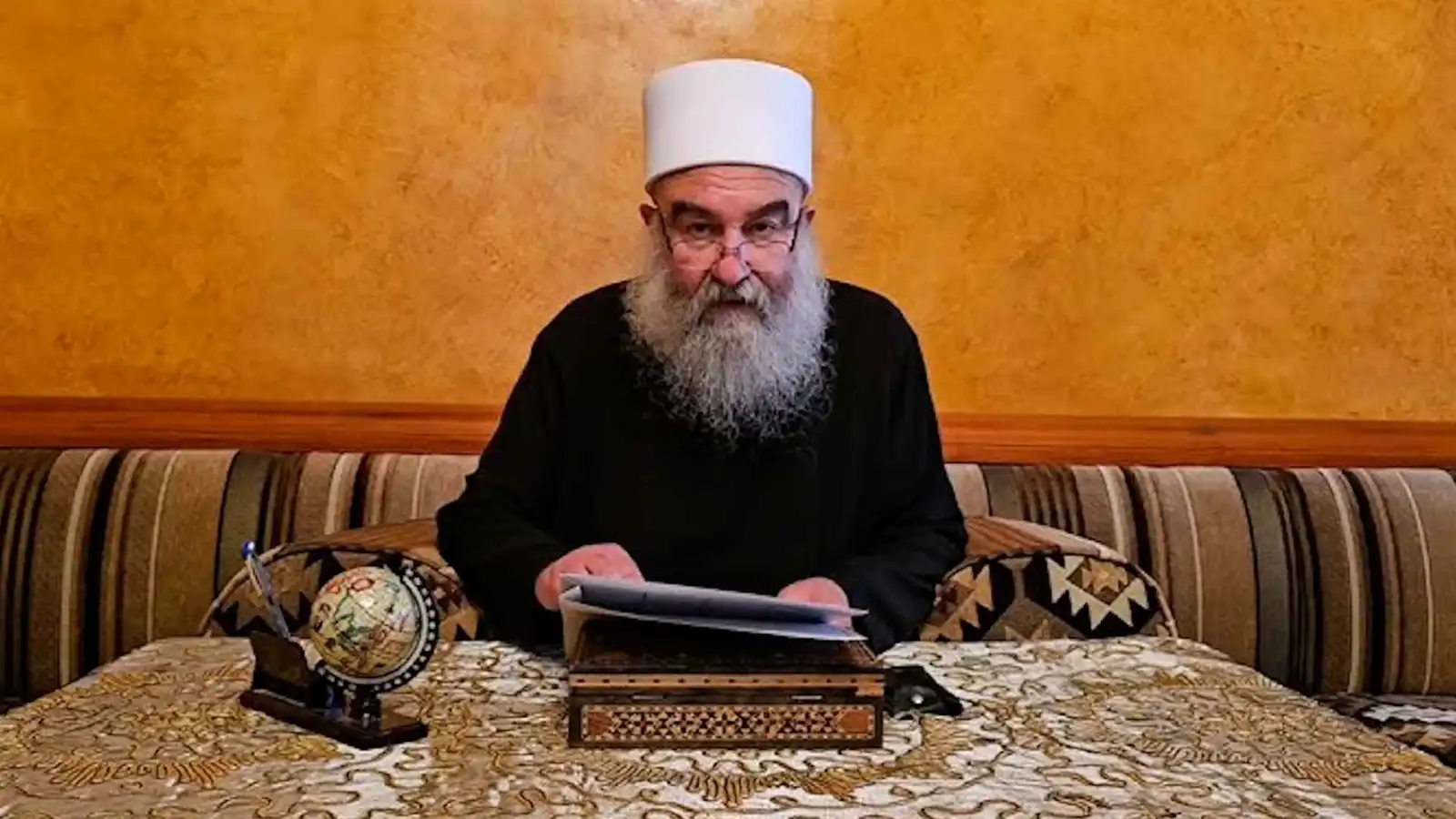 الهجري يناشد الأمم المتحدة فتح تحقيق دولي بـ"جرائم السويداء" (فيديو)
