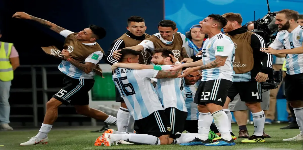 هدف قاتل يقود الأرجنتين إلى التأهل لدور الـ16 على حساب نيجيريا في كأس العالم