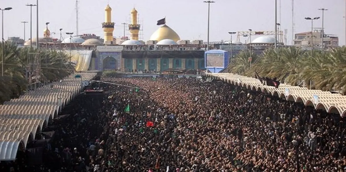 جموع الشيعة يحيون أربعينية الحسين بكربلاء تحت حماية الحشد الشعبي