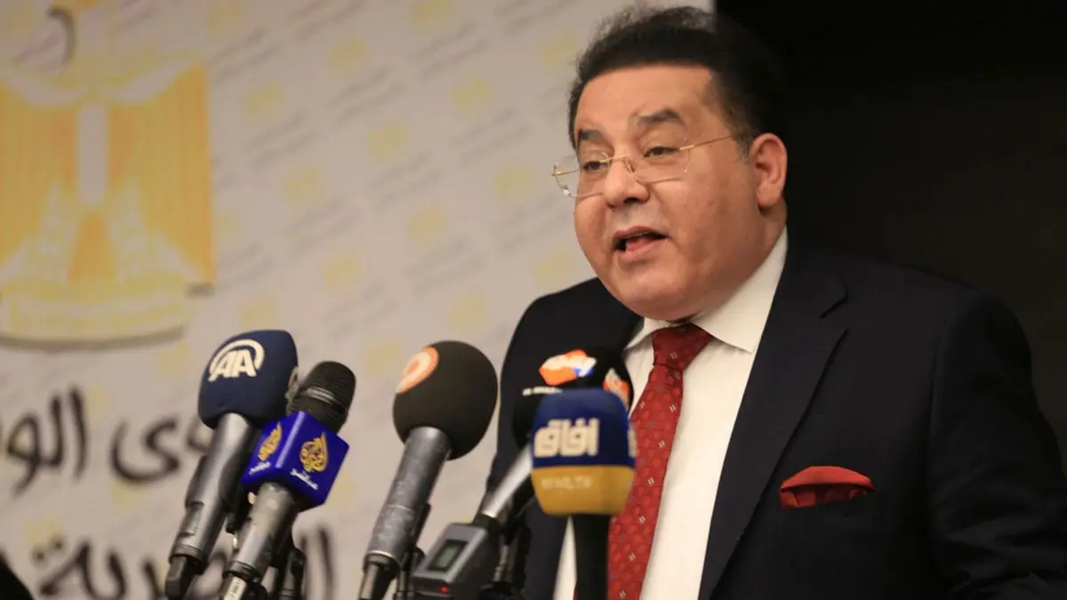 مصر.. حكم نهائي برفض تجديد جواز سفر أيمن نور