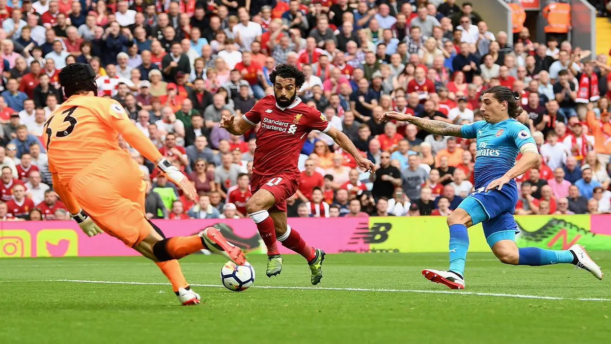 مباراة ليفربول وآرسنال.. الحصون الدفاعية طريق الريدز إلى لقب الدوري الإنجليزي