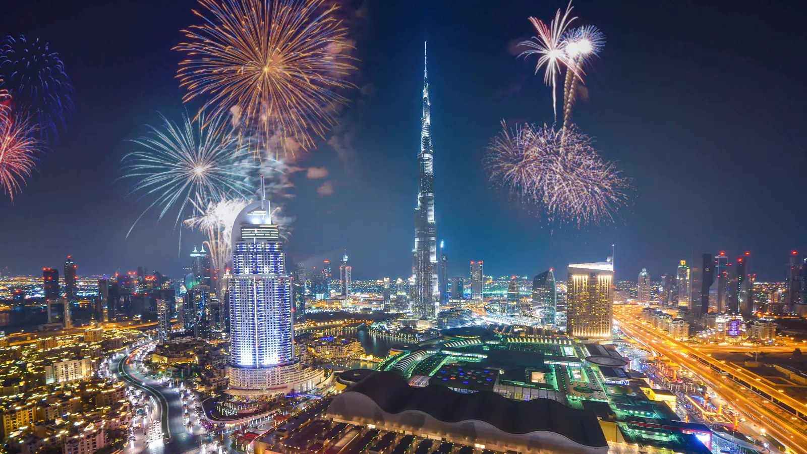 تعرف إلى أول وآخر المدن المستقبلة للعام الجديد 2025