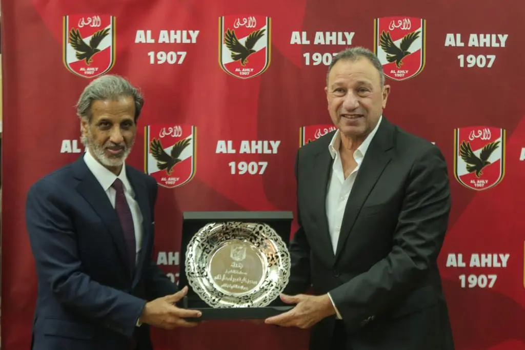 محمود الخطيب مع رئيس الاتحاد القطري