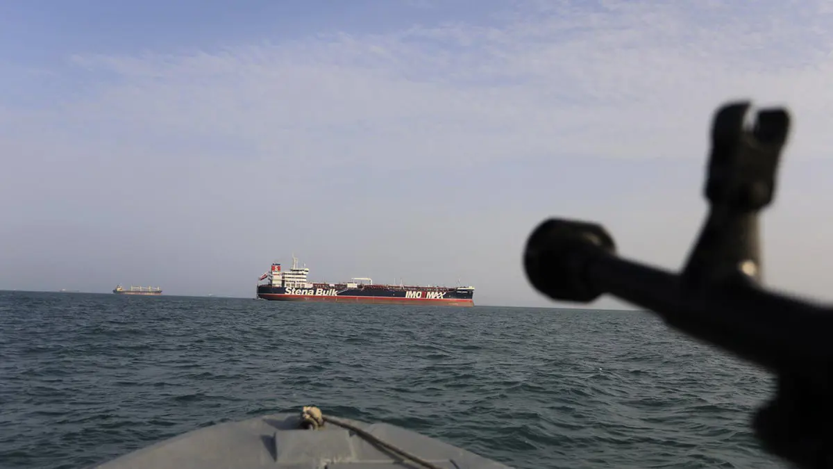 إيران تفرج عن ناقلة وجهتها السعودية احتجزتها في خليج عمان