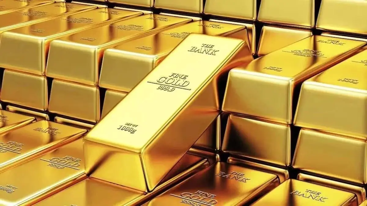 الذهب يتراجع مع ارتفاع الدولار وعوائد السندات والأنظار على التضخم