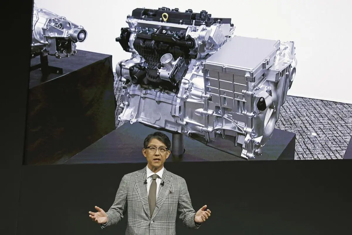 تويوتا تكشف عن محركات جديدة للسيارات تعمل بالوقود الأخضر