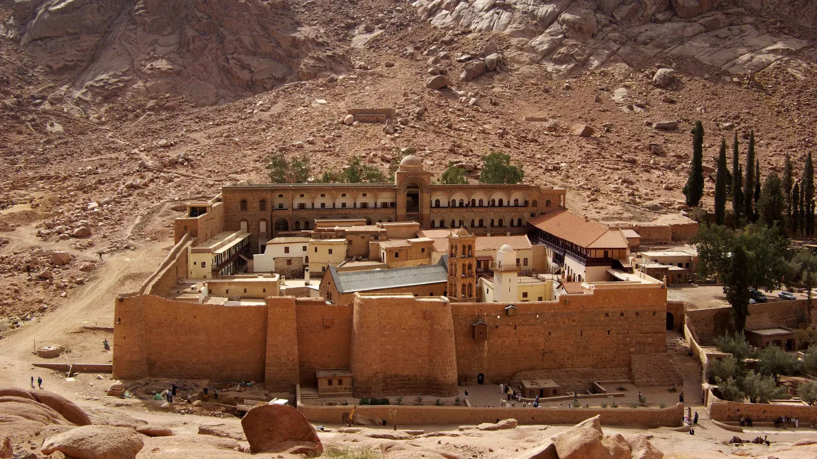 بعد 10 سنوات.. مصر تعيد فتح وديان تاريخية بسيناء أمام الزوّار