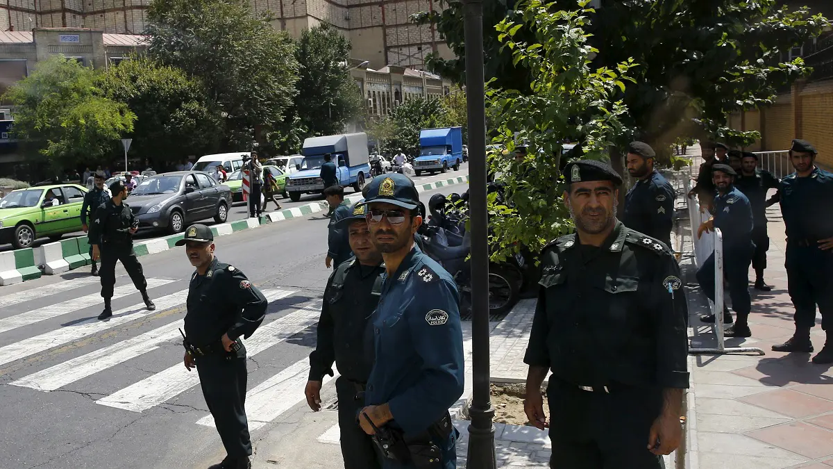إيران تسجن 10 عسكريين على خلفية إسقاط طائرة ركاب أوكرانية