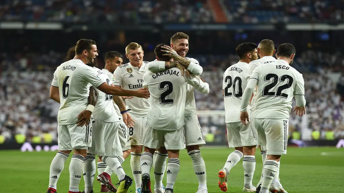 ريال مدريد يُزيح مانشستر يونايتد من قائمة الأندية الأعلى قيمة في العالم