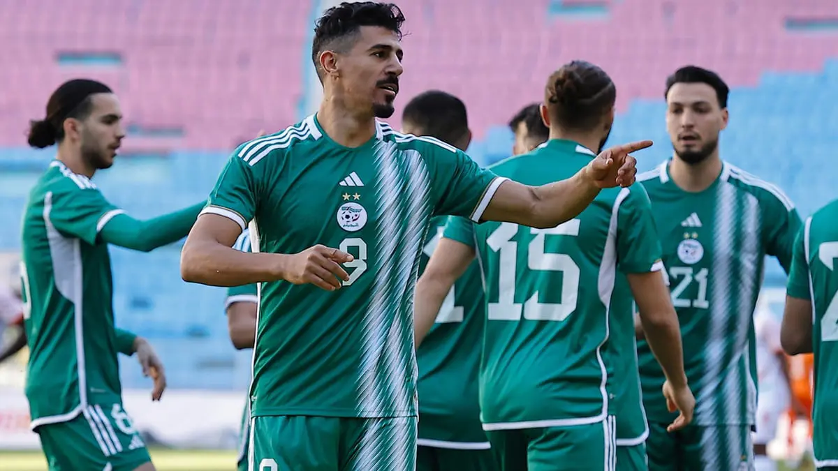 منتخب الجزائر يهزم النيجر ويتأهل لكأس أمم أفريقيا 2023 (فيديو)